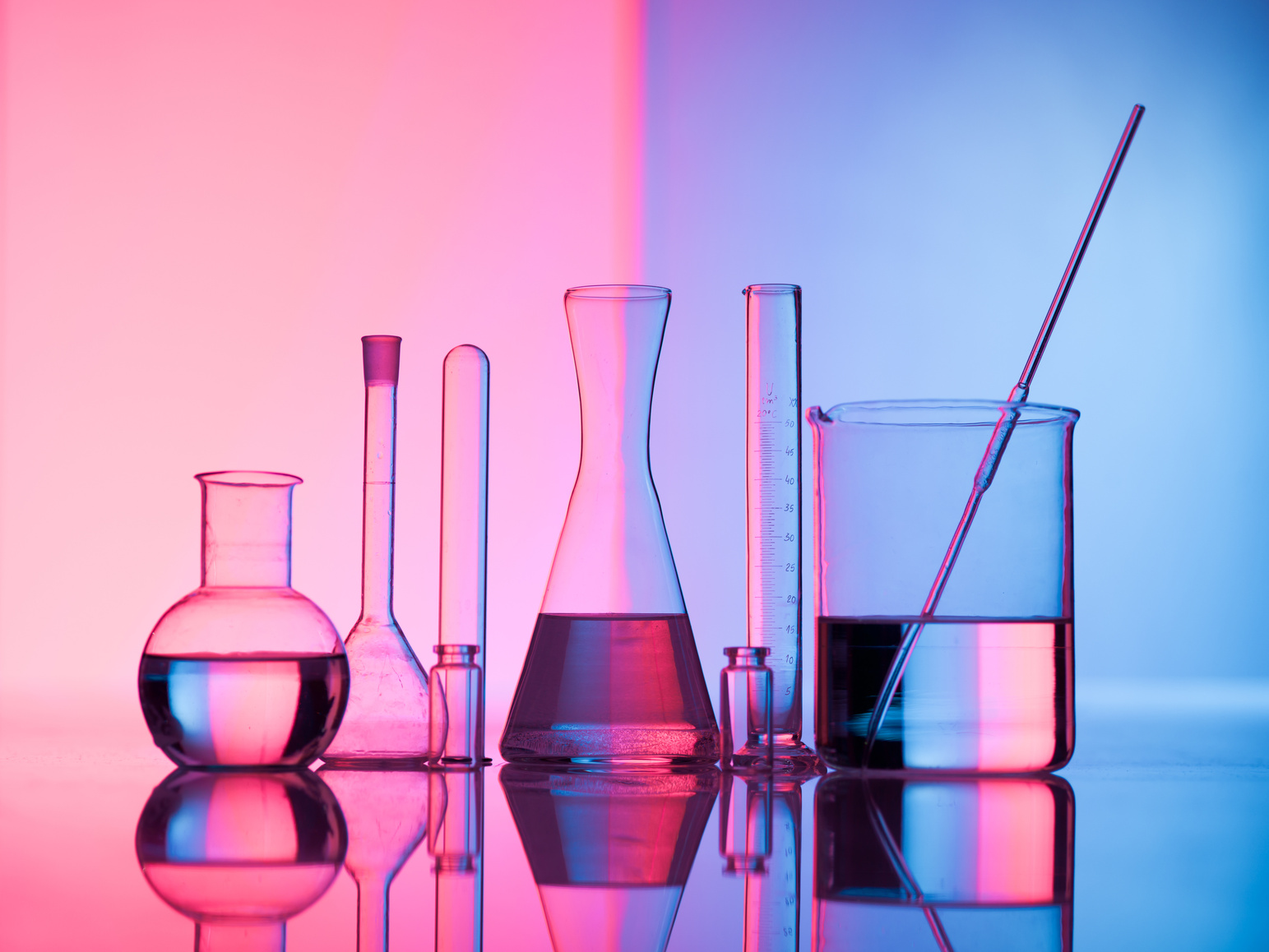 Different Types of Laboratory Flasks